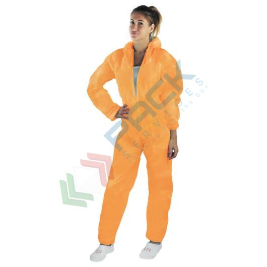 [TUT40-ARXXL] Tuta monouso in TNT di polipropilene (PP), 40 g/mq, chiusura con cerniera e cappuccio, conf. 50 pz