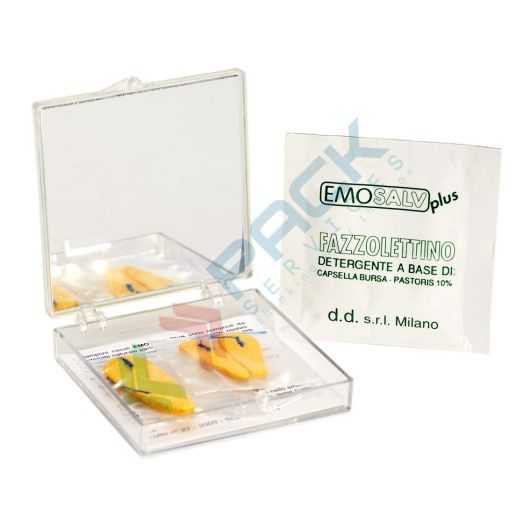 Kit tampone nasale composto da 1 mini fazzoletto detetergente, 2 tamponi medio piccoli (-donne-bambini), 2 tamponi medio grandi (ragazzi, adulti), 1 specchietto