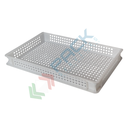 Cassetta in plastica (HDPE) sovrapponibile, capacità 13 Lt, Mis. 600 L x 400 P x 70 H mm, ideale per alimenti, fondo e pareti forate, colore bianco