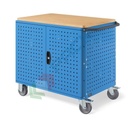 Carrello da officina in lamiera, Mis. 1030 L x 655 P x 868 H mm, 3 ripiani (1 in legno), pannelli forati laterali e posteriore, due porte con serratura a cilindro, colore blu RAL 5012